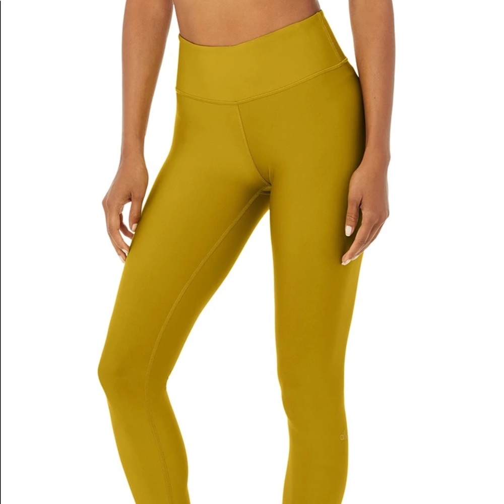 NWT Alo Yoga Leggings